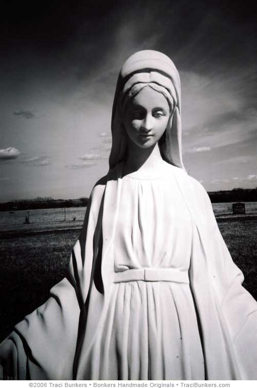 black & white Mary